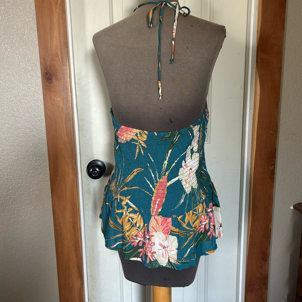 Top Halter - Picture 6 of 7